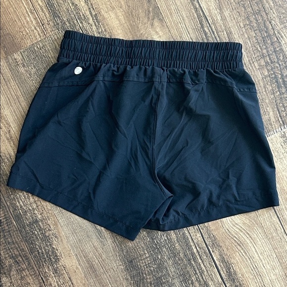 Zella Kids Navy Shorts - Picture 3 of 4
